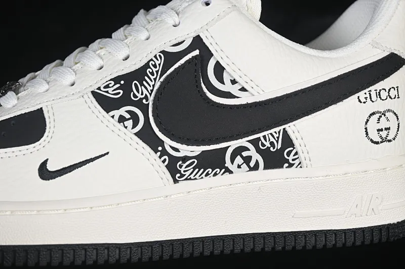 All Categories Nk Air Force 1 Air Force Series Nk Air Force 1 Low Air Force Low Nike Air Force 1'07 Low Joint Beige and Black Intertwined Air Force One Low Casual Sneakers XY9025-016
